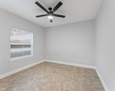 8221 Brockton Street - Photo Thumbnail 7