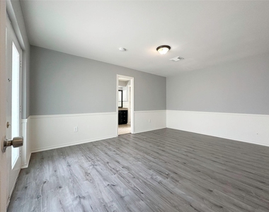 6806 Winkleman Road - Photo Thumbnail 23
