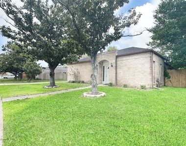 6806 Winkleman Road - Photo Thumbnail 1