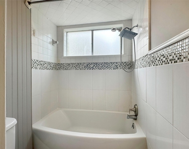 6806 Winkleman Road - Photo Thumbnail 20