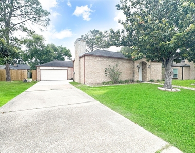 6806 Winkleman Road - Photo Thumbnail 2