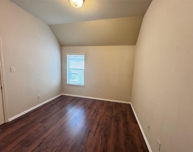 22010 Rustic Canyon Lane - Photo Thumbnail 3