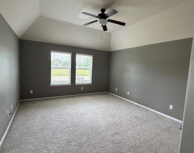 23623 Plantation Pines Lane - Photo Thumbnail 2