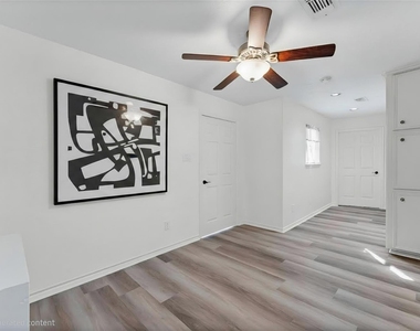 110 Shadow Wood Drive - Photo Thumbnail 27