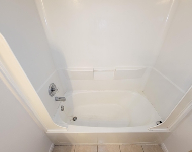 11810 Rolling Stream Drive - Photo Thumbnail 23