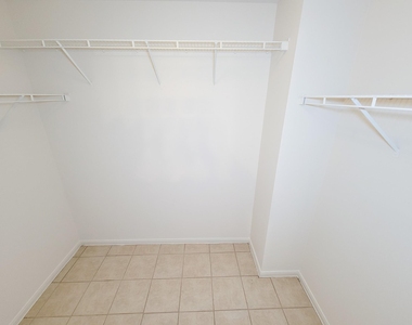 11810 Rolling Stream Drive - Photo Thumbnail 24