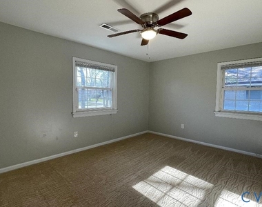 1612 Delma Drive - Photo Thumbnail 14
