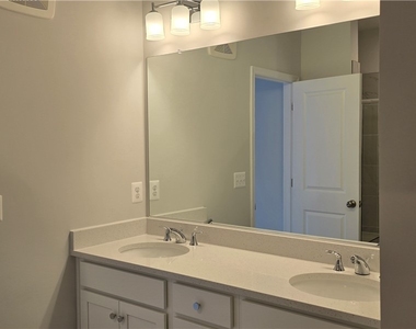 13262 Garland Lane - Photo Thumbnail 9
