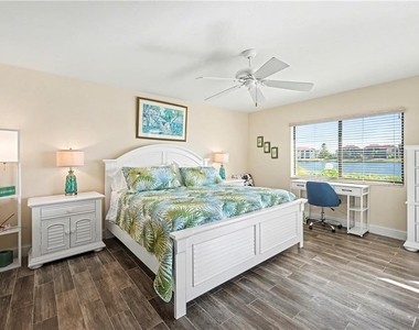 11170 Caravel Circle - Photo Thumbnail 5