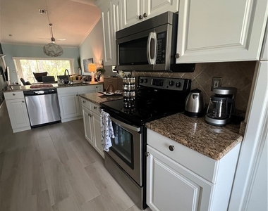 1095 Partridge Circle - Photo Thumbnail 7