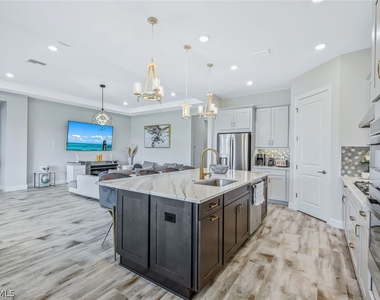 15495 Rio Ponace Court - Photo Thumbnail 8