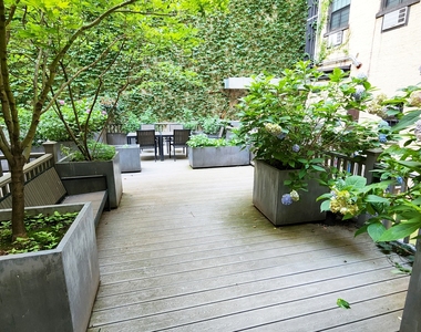 101 Clinton Street - Photo Thumbnail 15