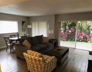1301 Gulf Boulevard - Photo Thumbnail 12