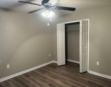 12030 Silverlake Park Drive - Photo Thumbnail 19