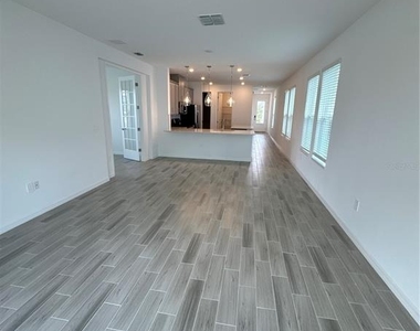 994 Teal Creek Drive - Photo Thumbnail 29