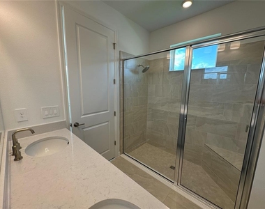 994 Teal Creek Drive - Photo Thumbnail 21