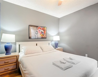 2753 N Poinciana Boulevard - Photo Thumbnail 19