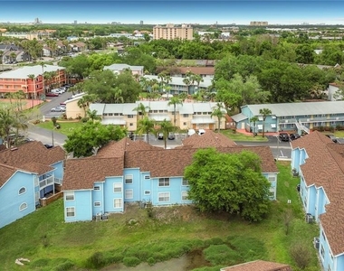 2753 N Poinciana Boulevard - Photo Thumbnail 30