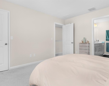 5070 Rain Shadow Drive - Photo Thumbnail 24