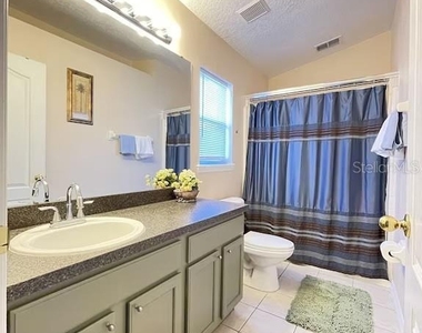 136 Starbird Court - Photo Thumbnail 7