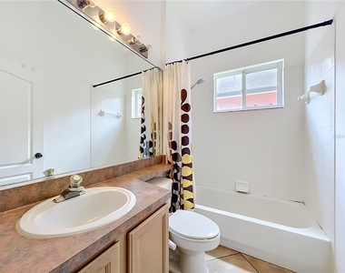 2125 Emerald Green Circle - Photo Thumbnail 32