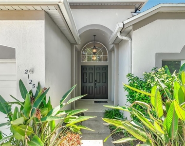 2125 Emerald Green Circle - Photo Thumbnail 4
