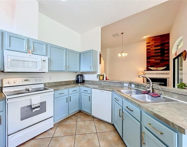2125 Emerald Green Circle - Photo Thumbnail 22