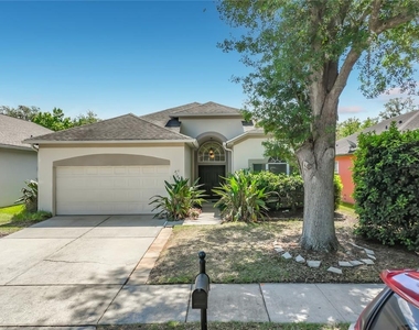 2125 Emerald Green Circle - Photo Thumbnail 2