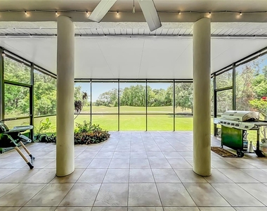 2125 Emerald Green Circle - Photo Thumbnail 43