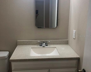 1419 Davidson Street - Photo Thumbnail 4