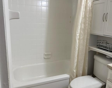 1419 Davidson Street - Photo Thumbnail 3