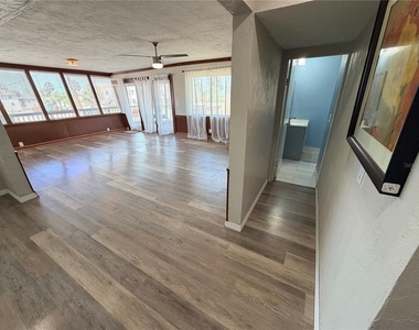 538 Revilo Boulevard - Photo Thumbnail 19