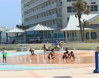 538 Revilo Boulevard - Photo Thumbnail 33