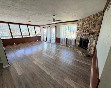 538 Revilo Boulevard - Photo Thumbnail 13