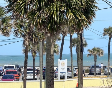 538 Revilo Boulevard - Photo Thumbnail 4