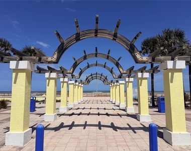 538 Revilo Boulevard - Photo Thumbnail 31