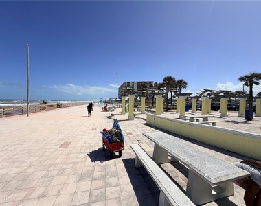 538 Revilo Boulevard - Photo Thumbnail 34