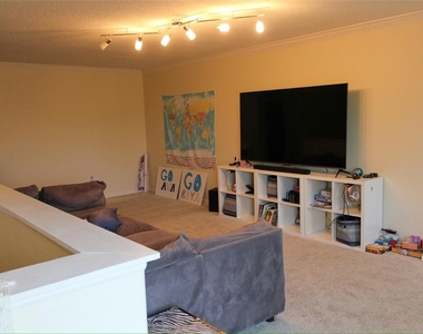12927 Boggy Pointe Drive - Photo Thumbnail 16