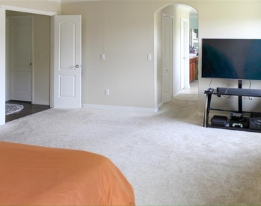 12927 Boggy Pointe Drive - Photo Thumbnail 22