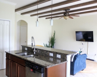 12927 Boggy Pointe Drive - Photo Thumbnail 6
