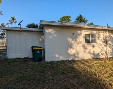 3108 Whiting Lane - Photo Thumbnail 8