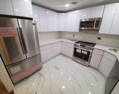 81-18 138th Street - Photo Thumbnail 4