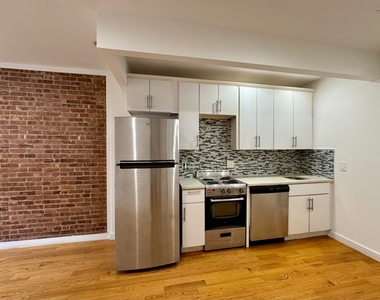 255 West 139th Street - Photo Thumbnail 8
