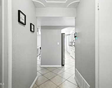 329 Sereno Dr Drive - Photo Thumbnail 3