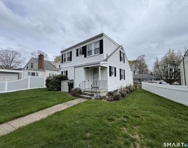 42 Parkway - Photo Thumbnail 1