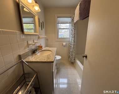 42 Parkway - Photo Thumbnail 15