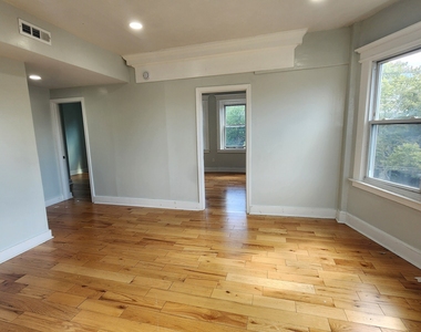 648 Ferry Street - Photo Thumbnail 9