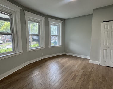 648 Ferry Street - Photo Thumbnail 7