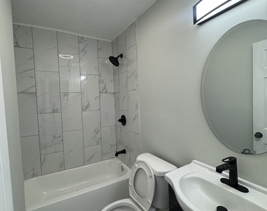 648 Ferry Street - Photo Thumbnail 3