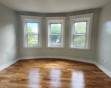648 Ferry Street - Photo Thumbnail 10